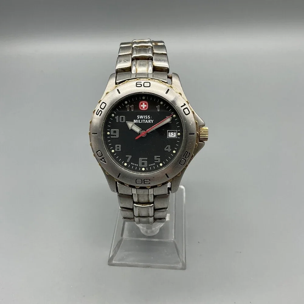 Swiss Military Cavalry Mens Watch 39mm Black Dial 095.1536 New Battery 7.5